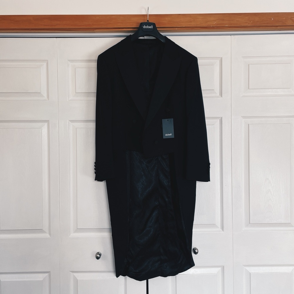 Men's Elegant Black Tailcoat